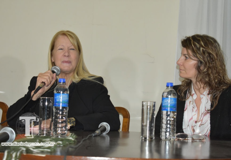 Margarita Stolbizer: “Debemos achicar la brecha entre el ciudadano común y el político”